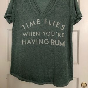 Zoe + Liv XL Green Graphic Tee